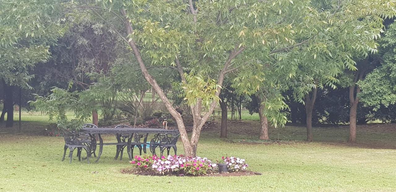 Millstream Inn Guest House Skeerpoort Ngoại thất bức ảnh