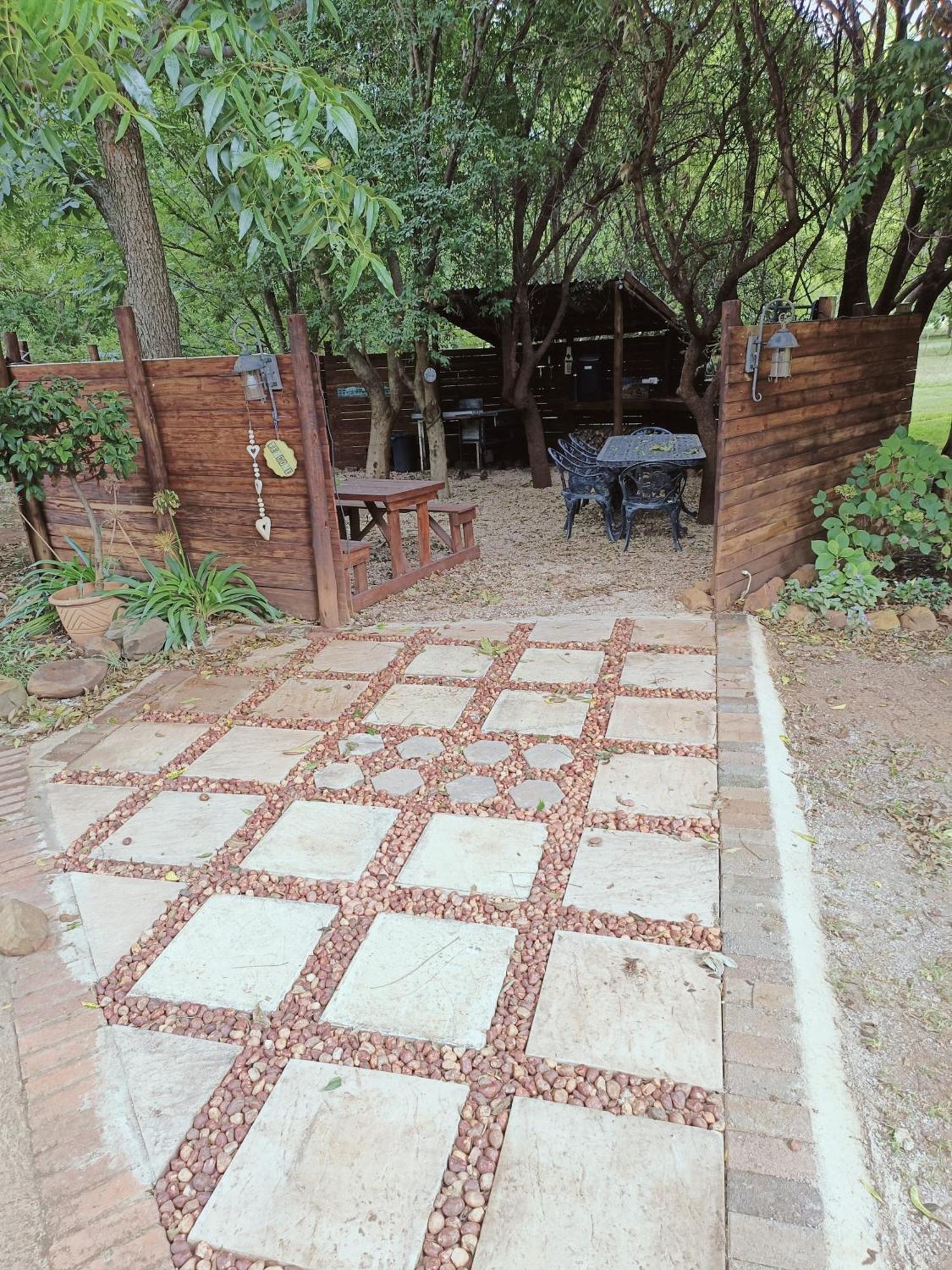 Millstream Inn Guest House Skeerpoort Ngoại thất bức ảnh