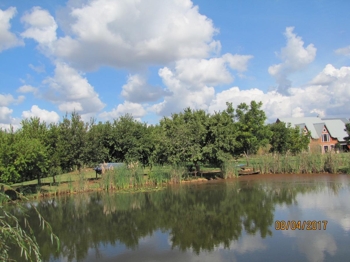 Millstream Inn Guest House Skeerpoort Ngoại thất bức ảnh