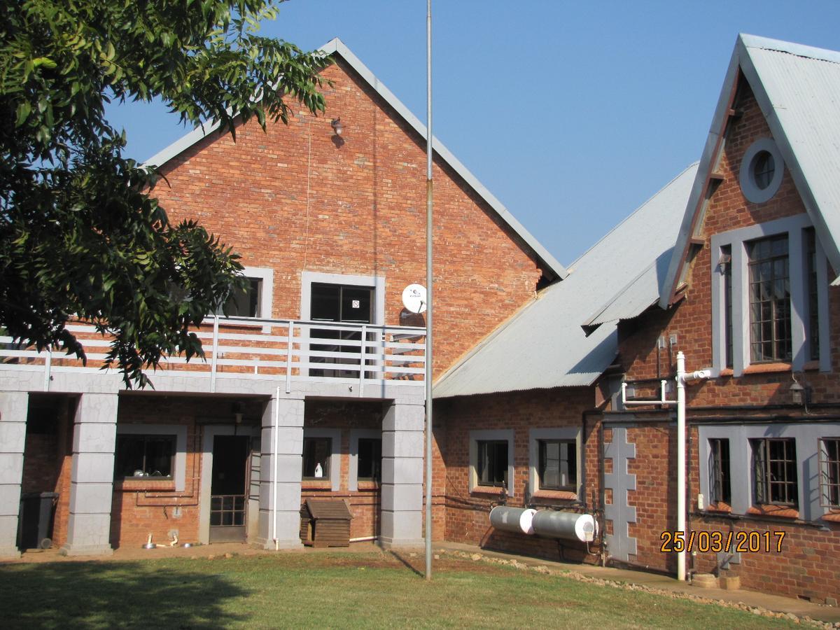 Millstream Inn Guest House Skeerpoort Ngoại thất bức ảnh